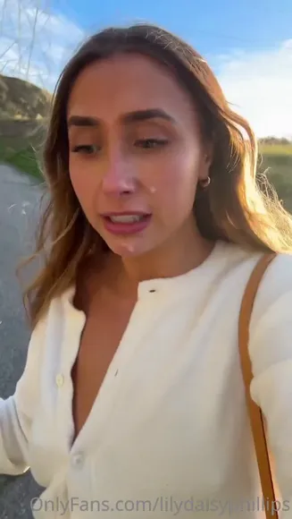 lilydaisyphillips - #10493340