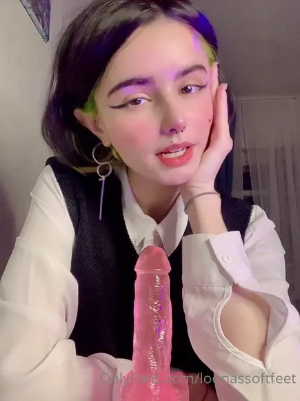 loonassoftfeet - #808676