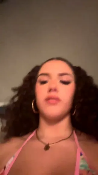megmariiee - #435153