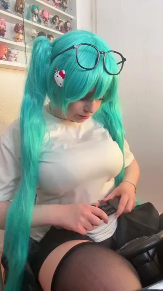 upminaa - #7073261