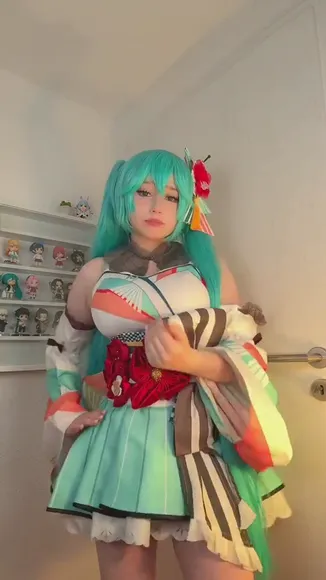 upminaa - #7073639